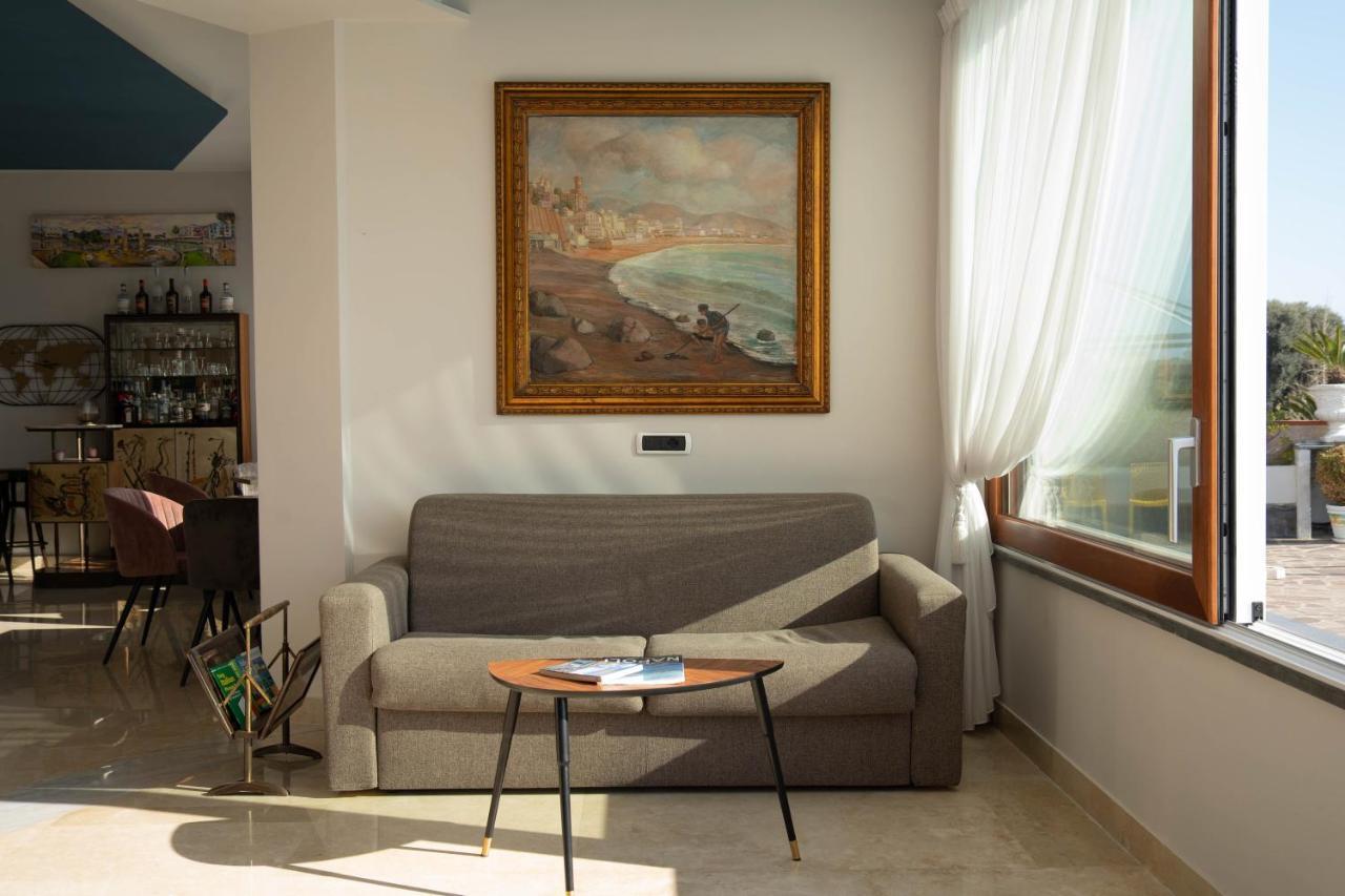 Villa Tito Livio Starguest Pozzuoli Eksteriør billede